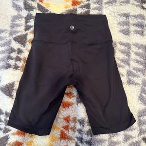 Lulu lemon 8” align biker shorts